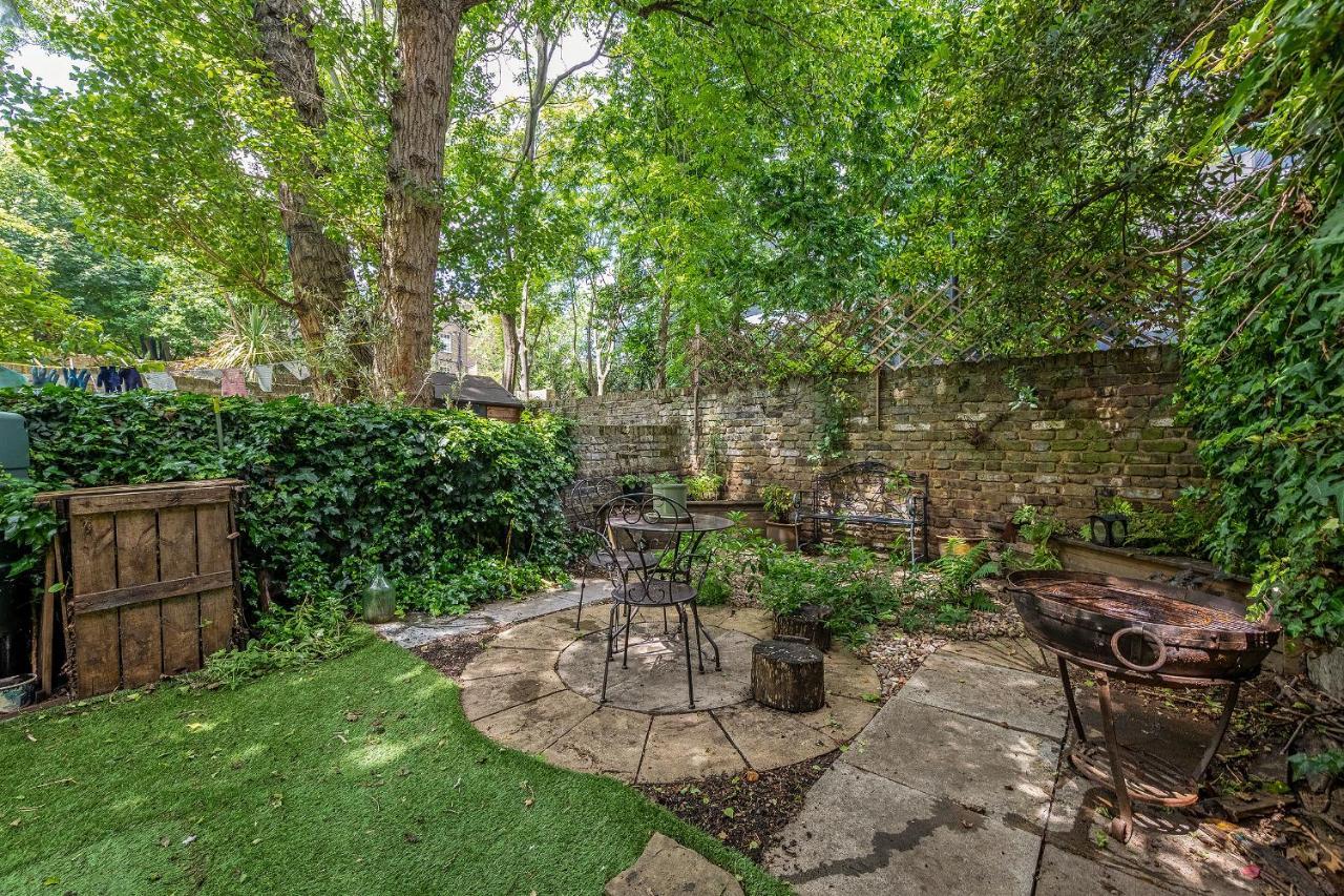 Apartamento Veeve - Cosy In The Heart Of Angel Londres Exterior foto