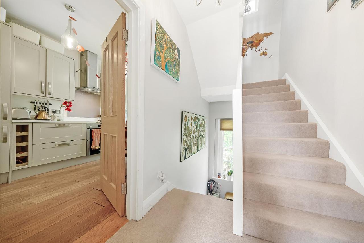 Apartamento Veeve - Cosy In The Heart Of Angel Londres Exterior foto