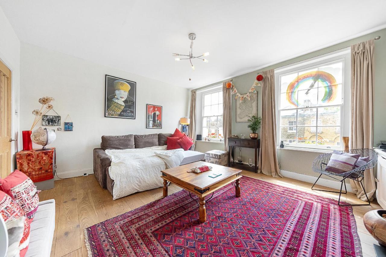 Apartamento Veeve - Cosy In The Heart Of Angel Londres Exterior foto